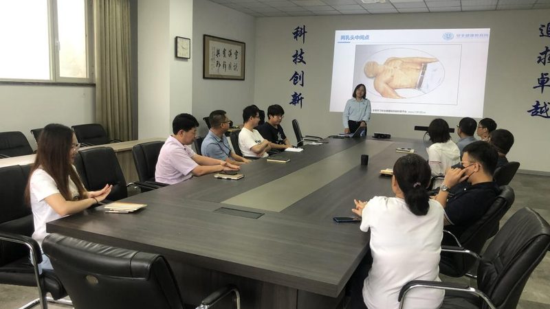 行业背景：成人职业教育平台崛起，市场需求日益增长