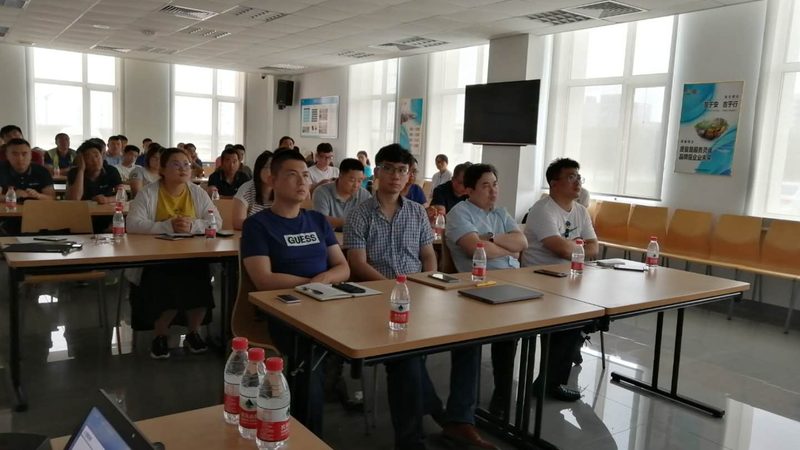 学历提升全包费用解析：揭秘合理预算与投资回报